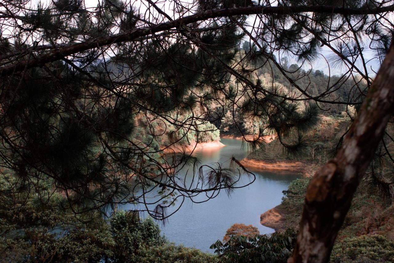 Cabanas Refugio Himalaya Guatapé Buitenkant foto
