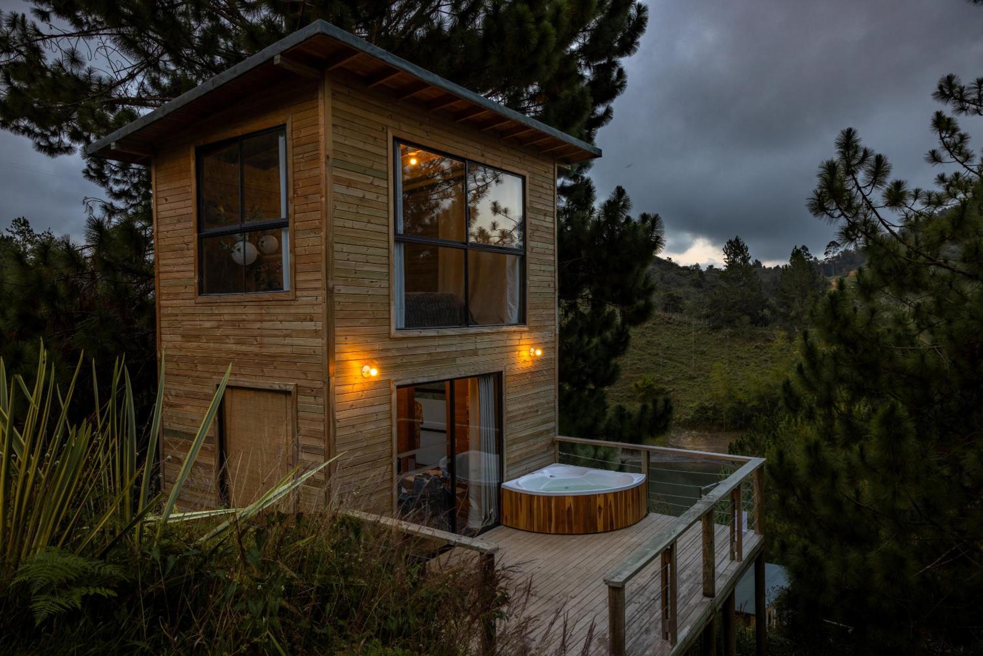 Cabanas Refugio Himalaya Guatapé Buitenkant foto