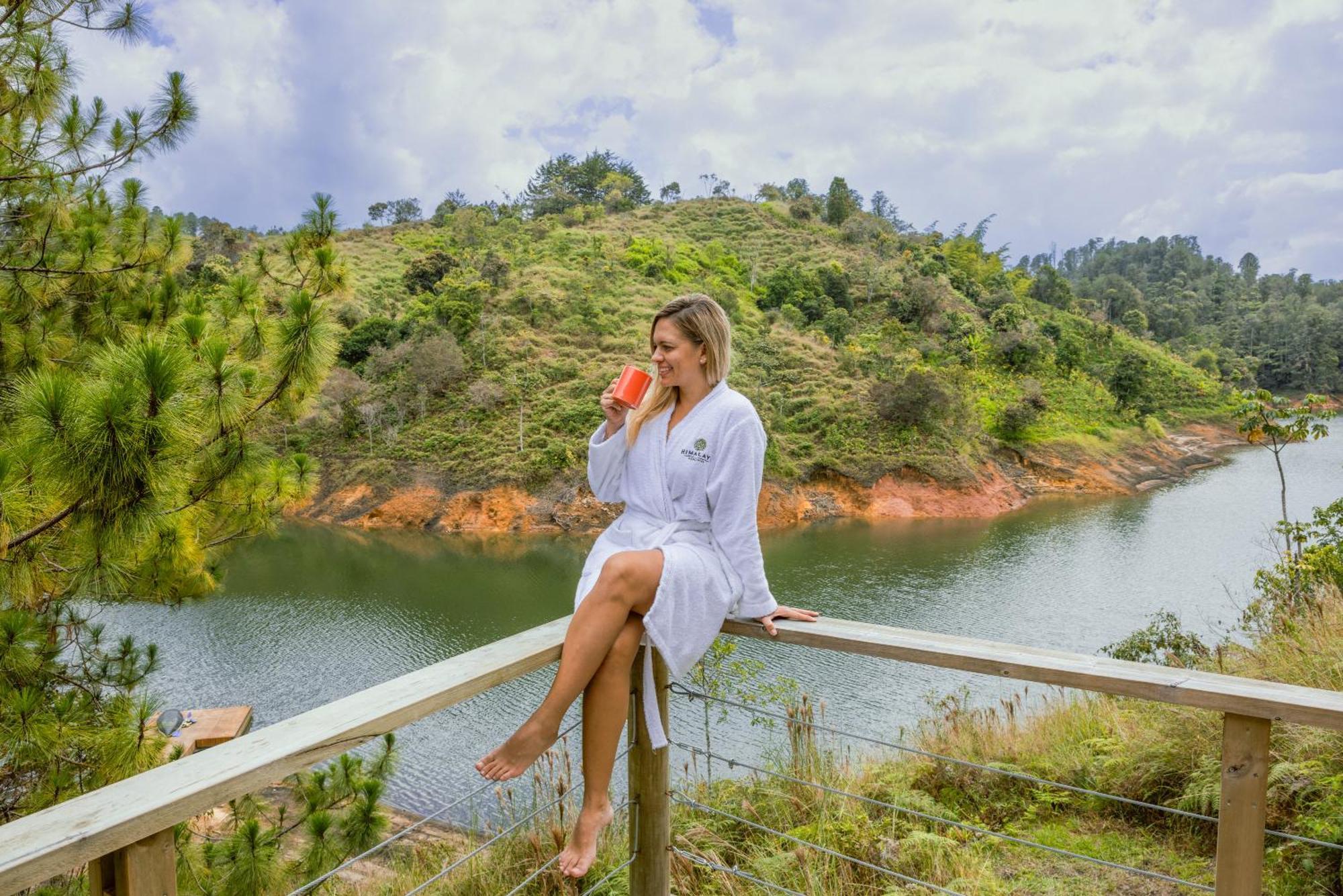 Cabanas Refugio Himalaya Guatapé Buitenkant foto